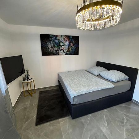Exklusive Moderne Wohnung هاناو الماين المظهر الخارجي الصورة